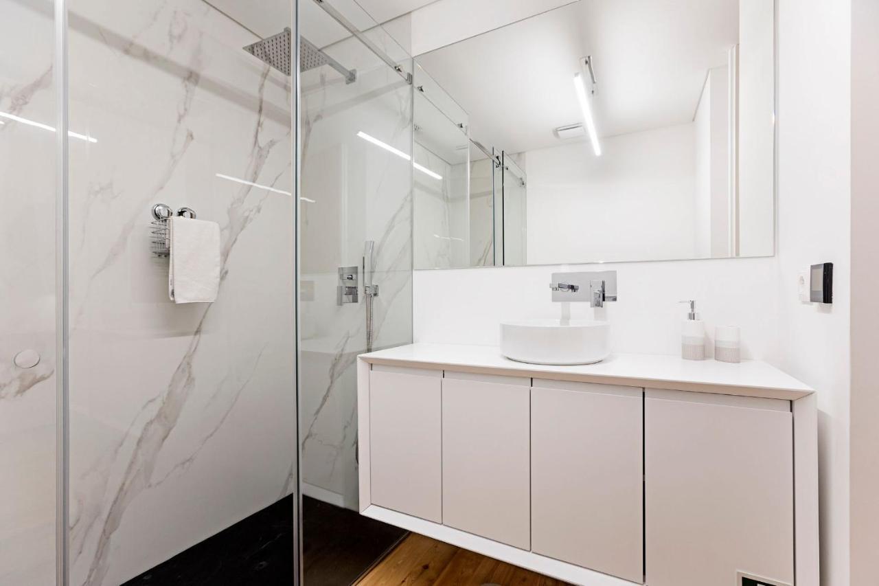 Studio Duplex W Ac Near River Front By Lovelystay Porto Exteriér fotografie